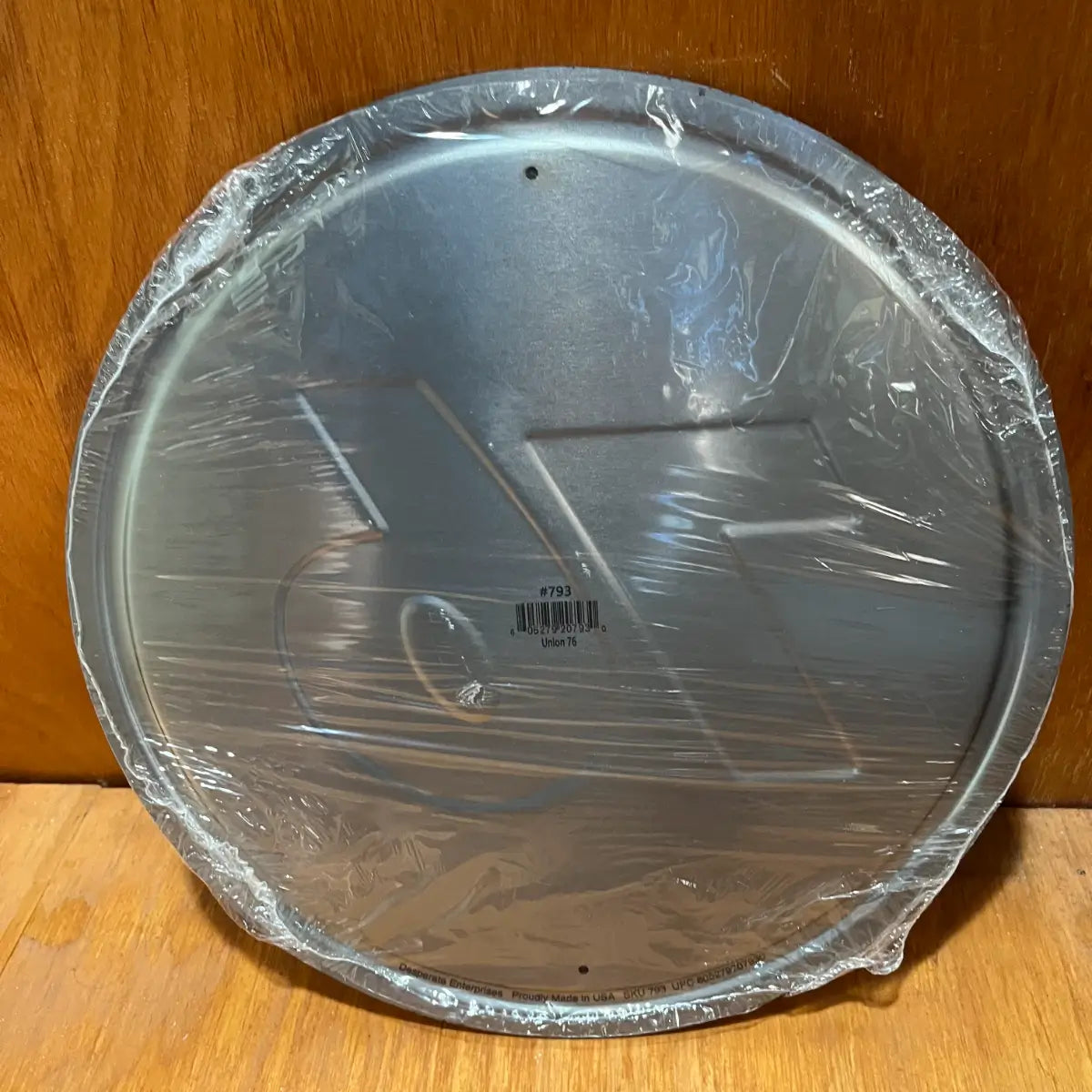 Embossed Union 76 Gas Oil Sign - Round Steel Metal