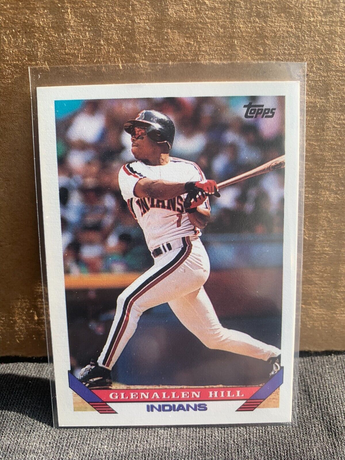 1993 Topps Baseball Card Cleveland Indians Glenallen Hill