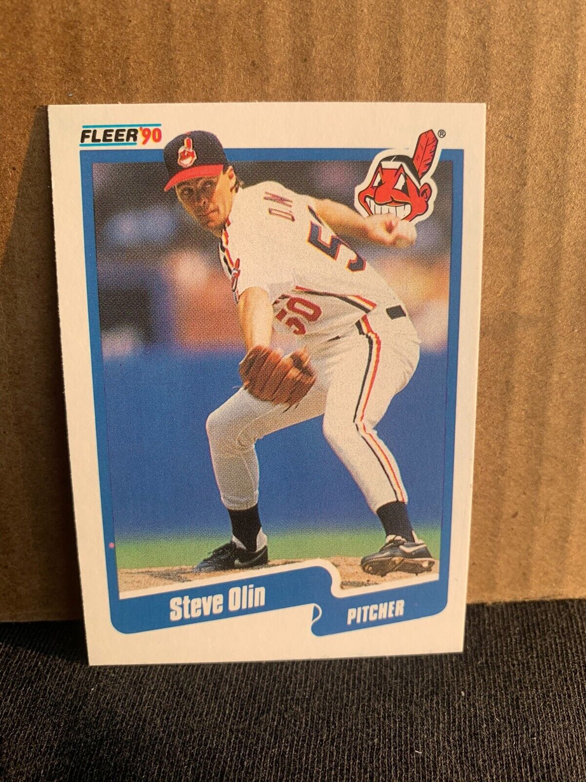 1990 Fleer Baseball Card Cleveland Indians Steve Olin