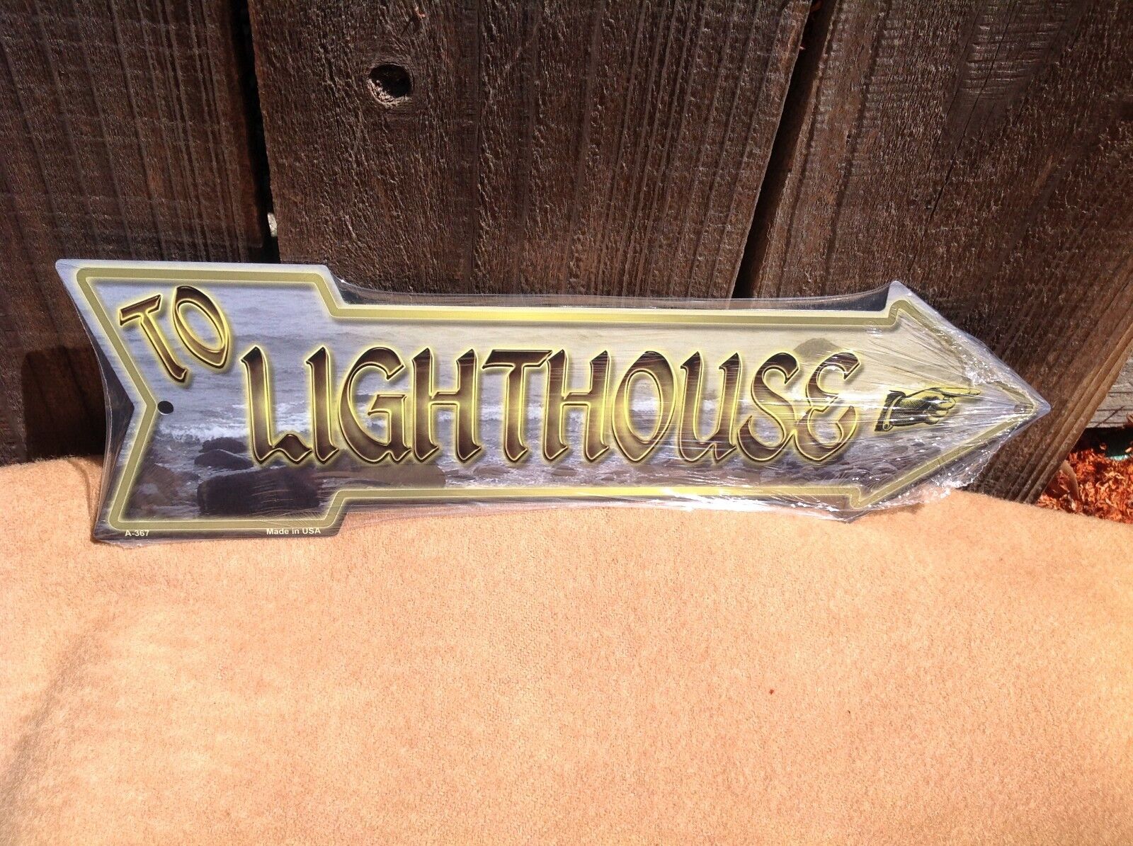 Lighthouse This Way To Arrow Sign Directional Novelty Metal 17" x 5"