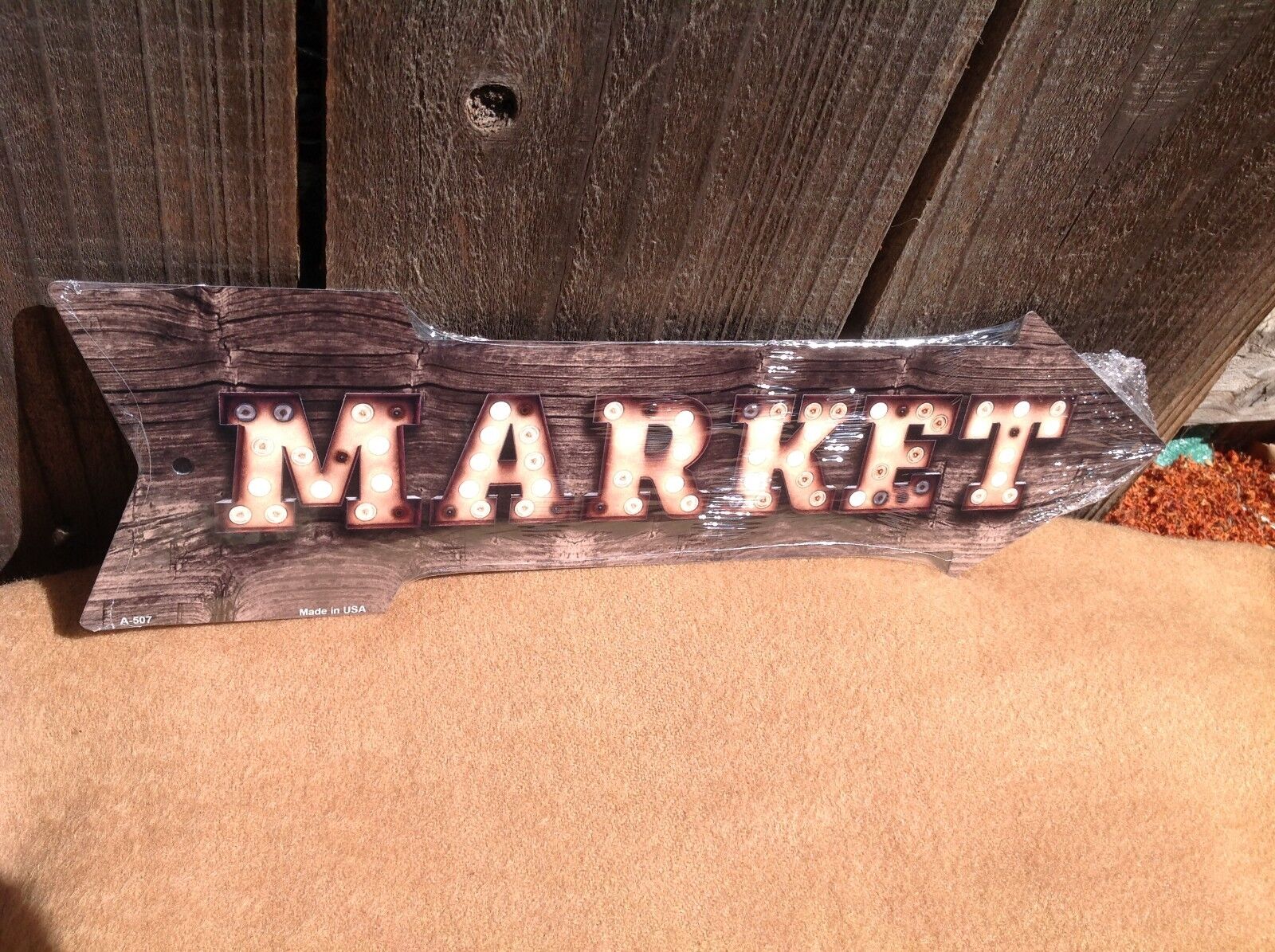 Market This Way To Arrow Sign Directional Novelty Metal 17" x 5"