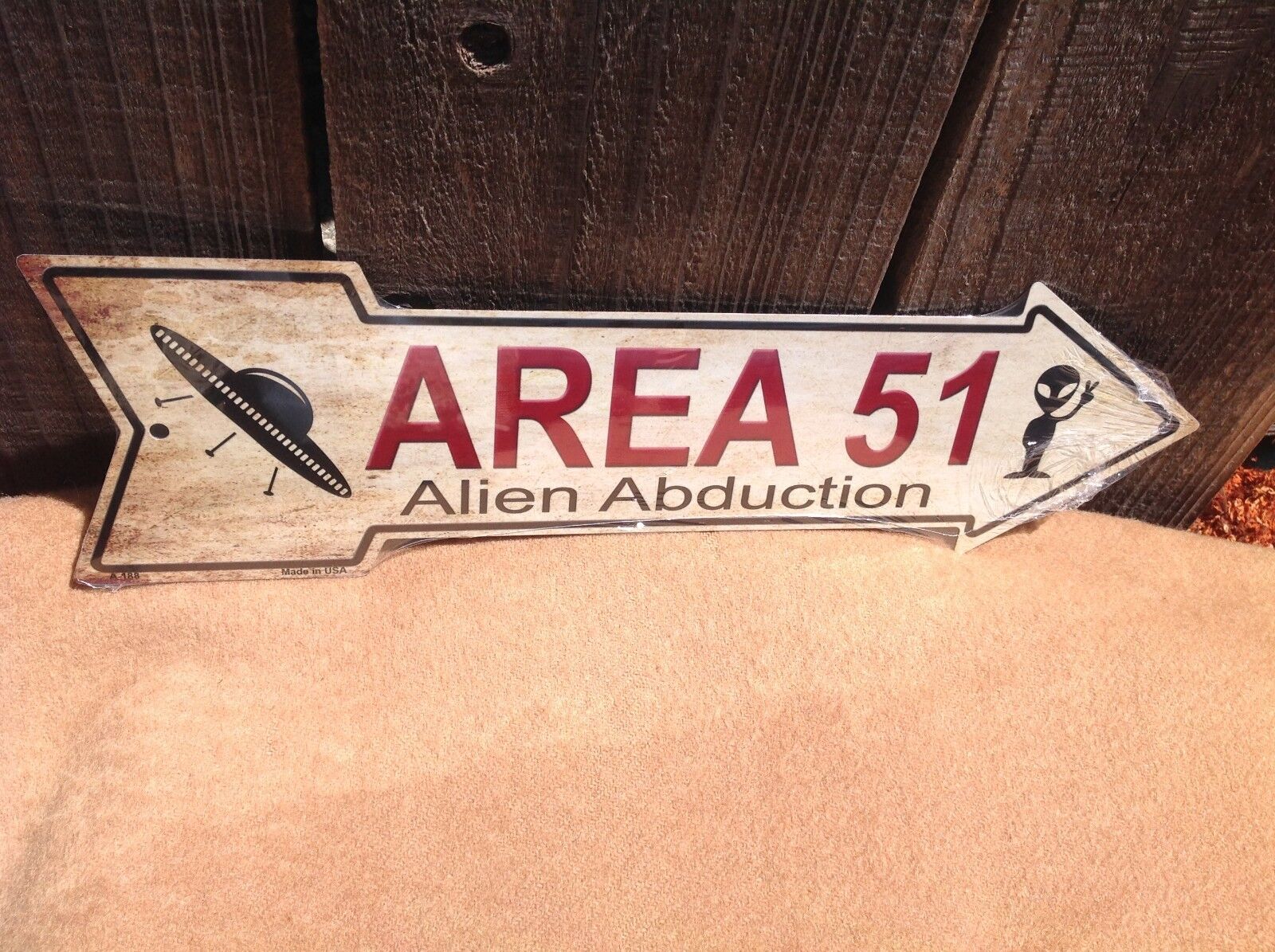 Area 51 Alien Abduct This Way To Arrow Sign Directional Novelty Metal 17" x 5"