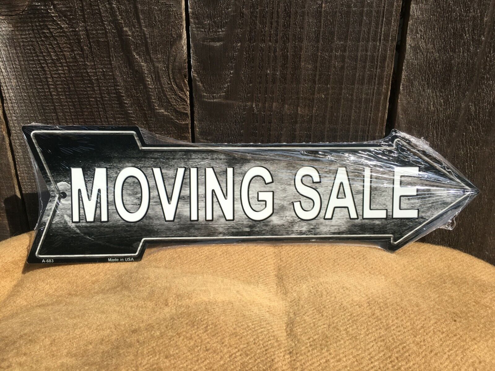 Moving Sale This Way To Arrow Sign Directional Novelty Metal 17" x 5"