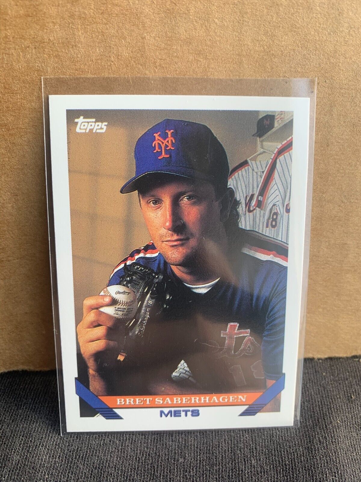 1993 Topps Baseball Card New York Mets Bret Saberhagen