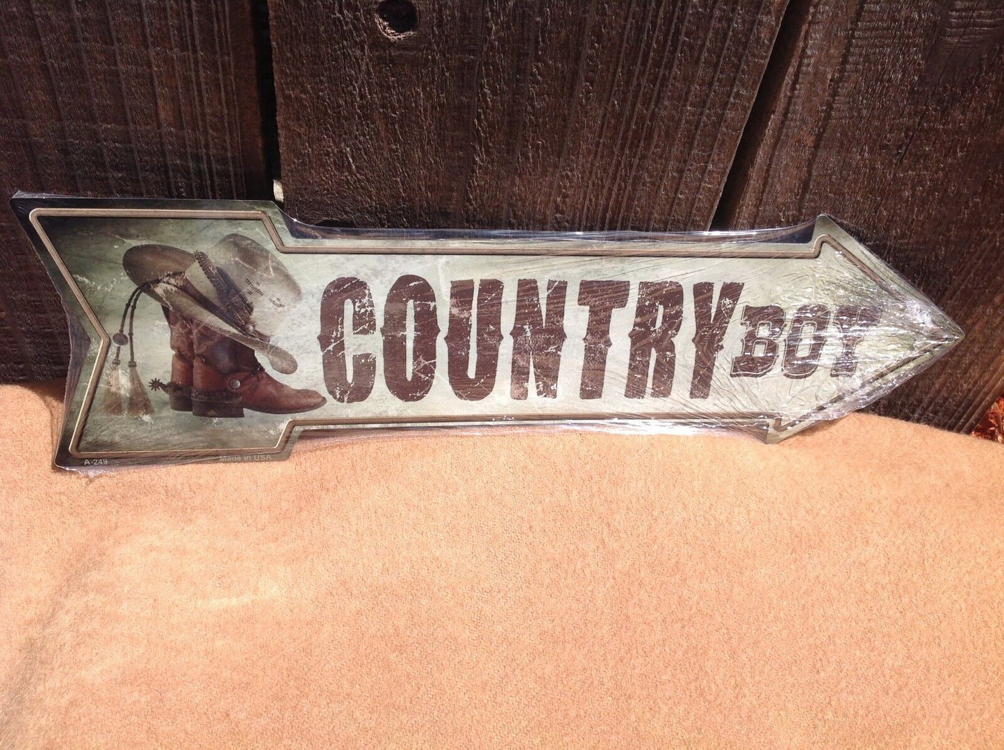 Country Boy This Way To Arrow Sign Directional Novelty Metal 17" x 5"