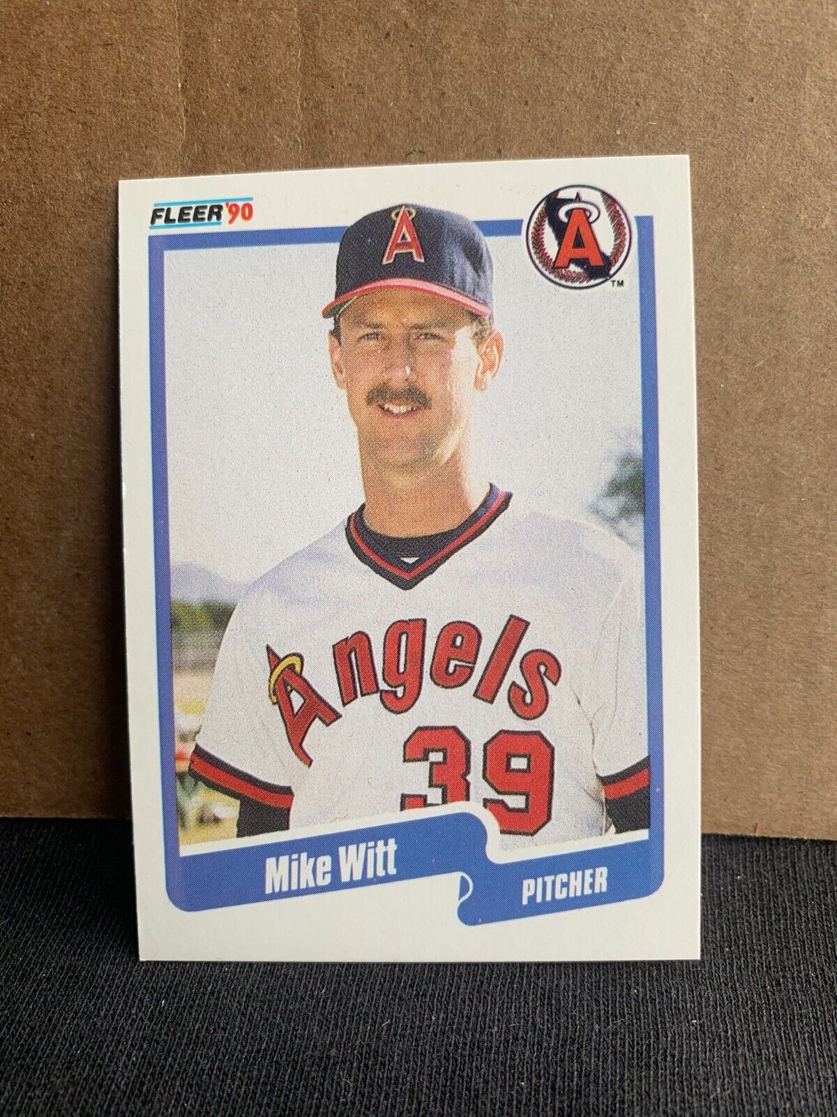 1990 Fleer Baseball Card California Angels Mike Witt