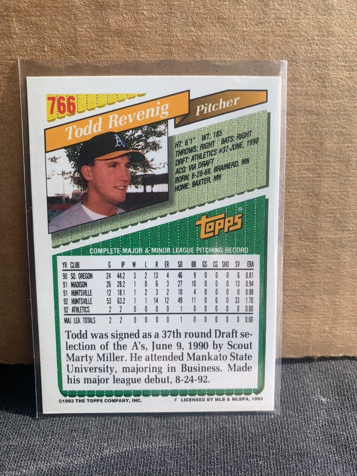 1993 Topps Baseball Card Oakland Athletics Todd Revenig 