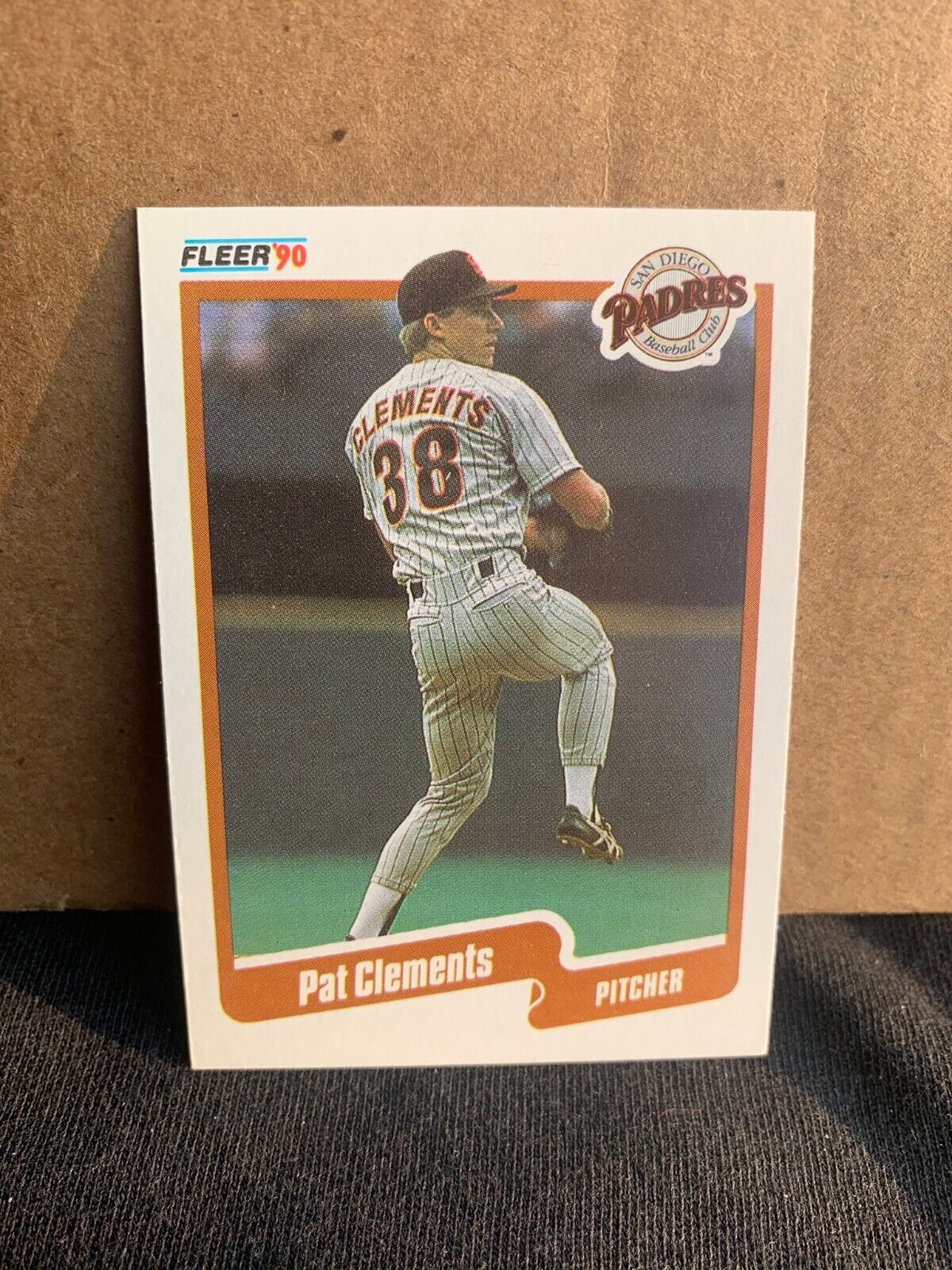 1990 Fleer Baseball Card San Diego Padres Pat Clements