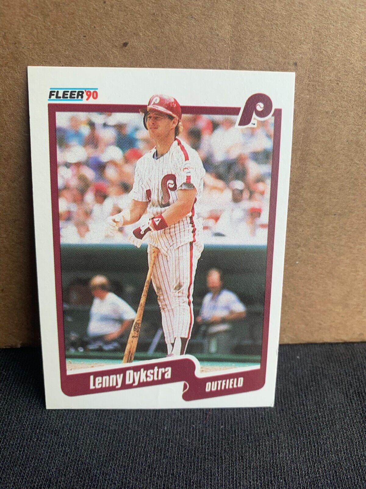 1990 Fleer Baseball Card Philadelphia Phillies Lenny Dykstra