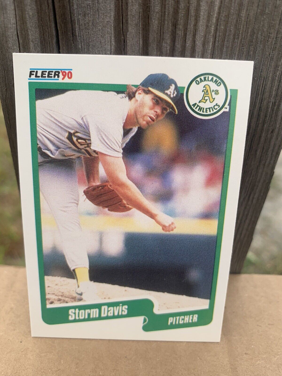 1990 Fleer Baseball Card Oakland Athletics Storm Davis
