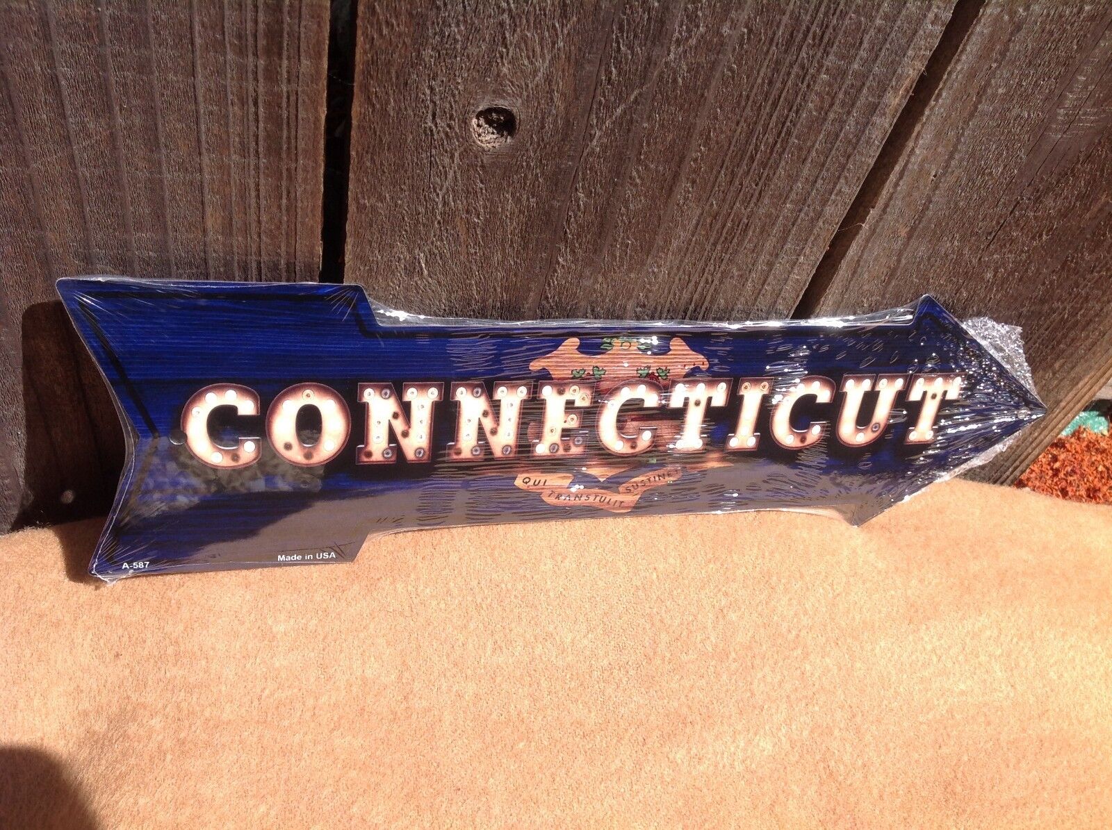 Connecticut State Flag This Way To Arrow Sign Directional Novelty Metal 17" x 5"