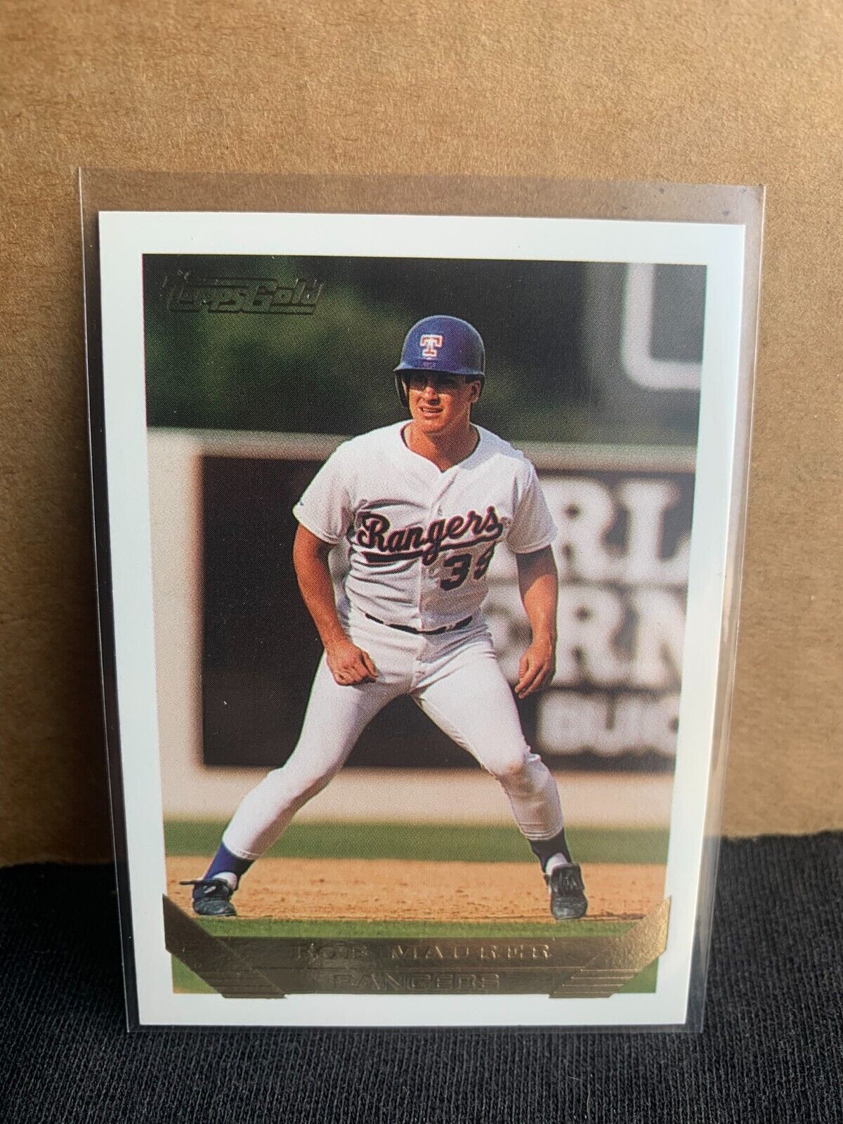 1993 Topps Gold Baseball Card Rangers Rob Maurer