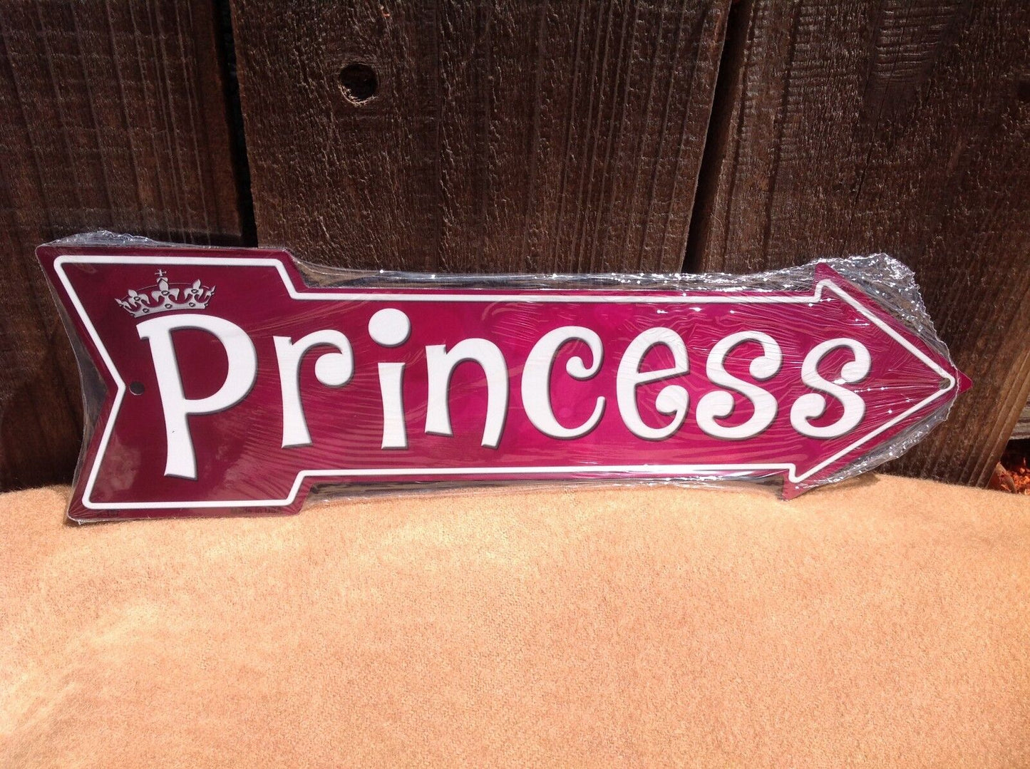 Princess This Way To Arrow Sign Directional Novelty Metal 17" x 5"