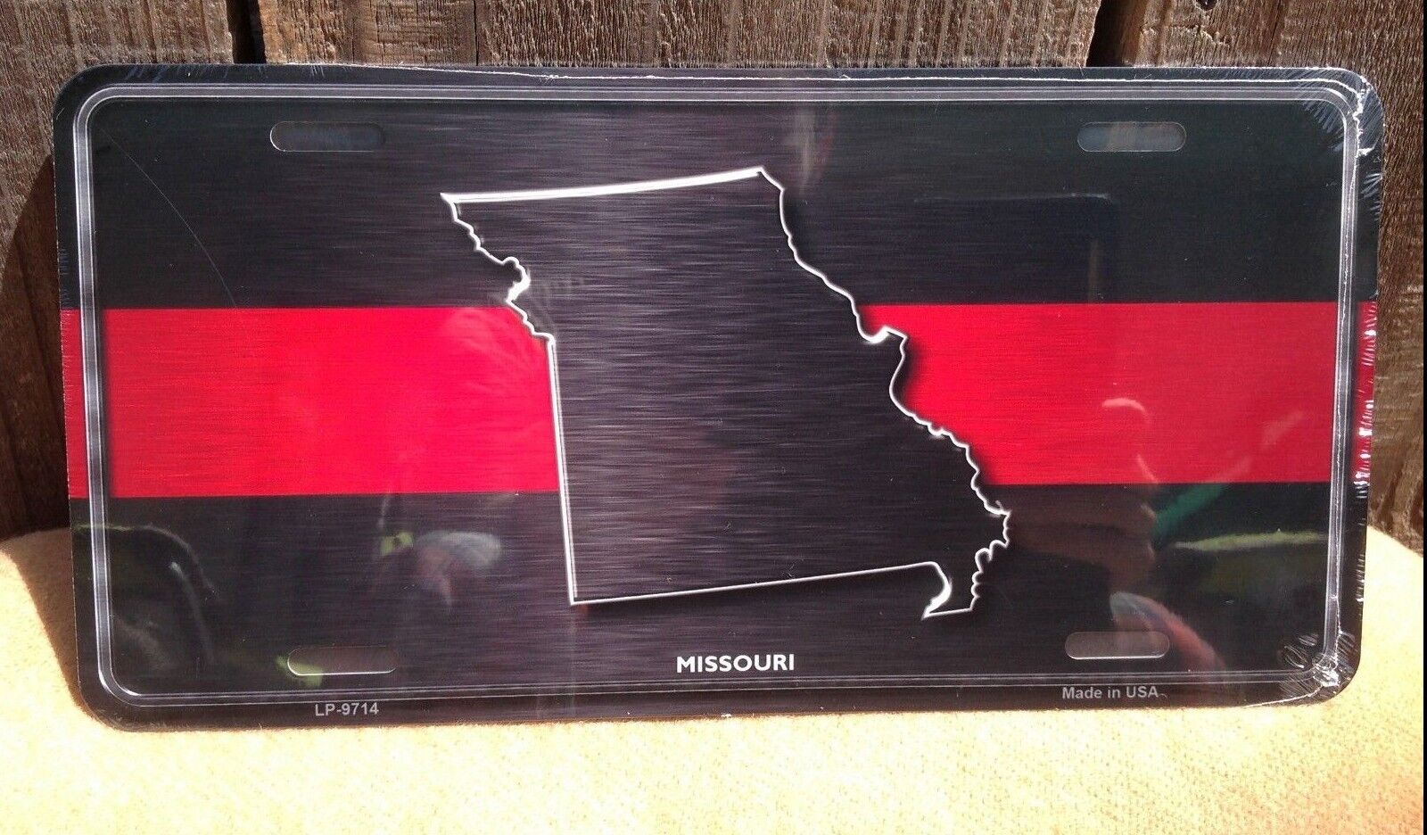Missouri Thin Red Line Fire Fighter Man Department Novelty License Plate