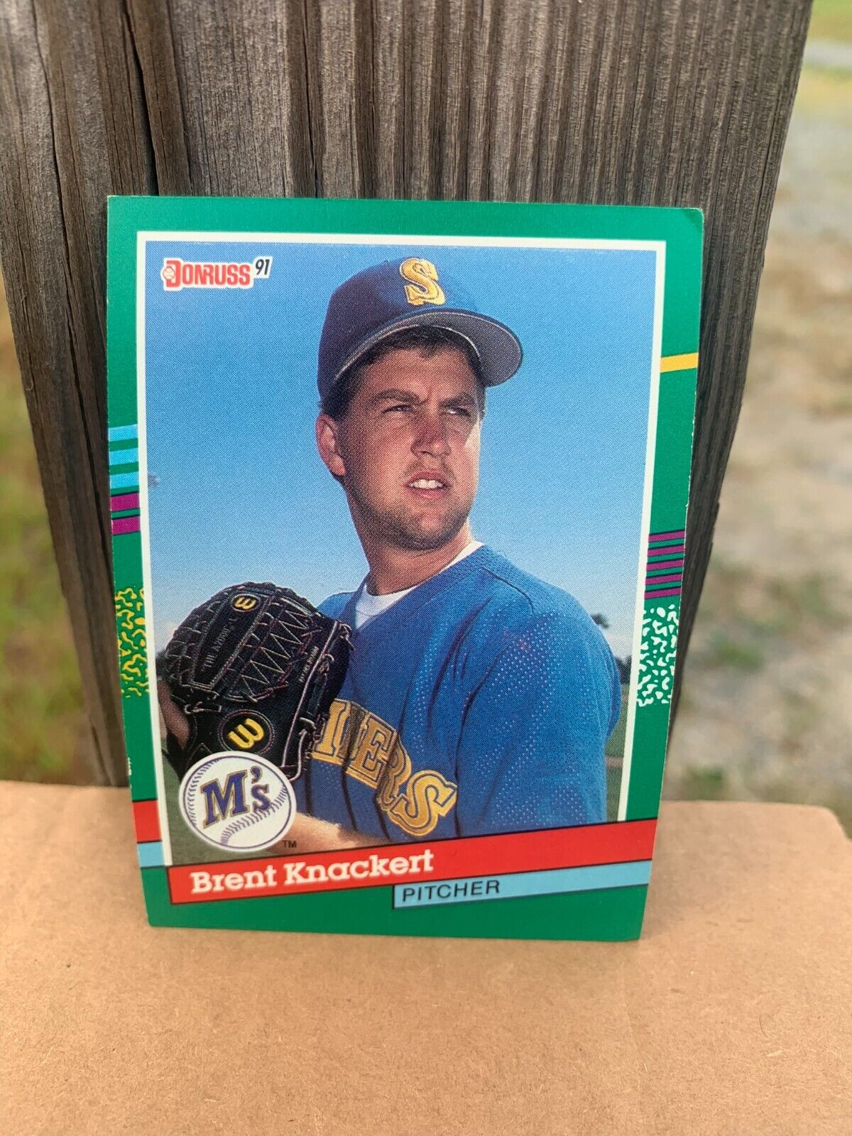 1991 Donruss Baseball Card Seattle Mariners Brent Knackert