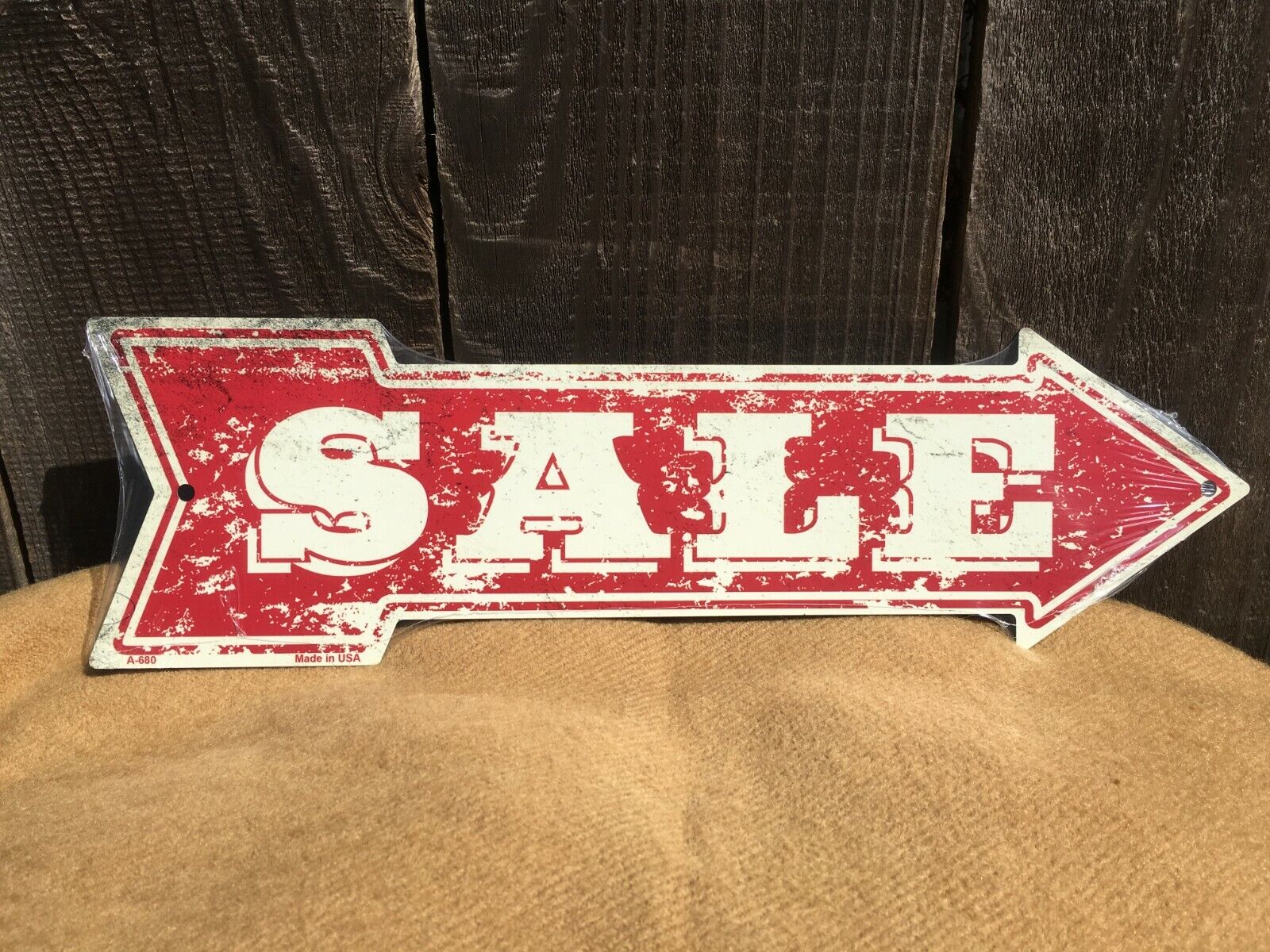 For Sale This Way To Arrow Sign Directional Novelty Metal 17" x 5"