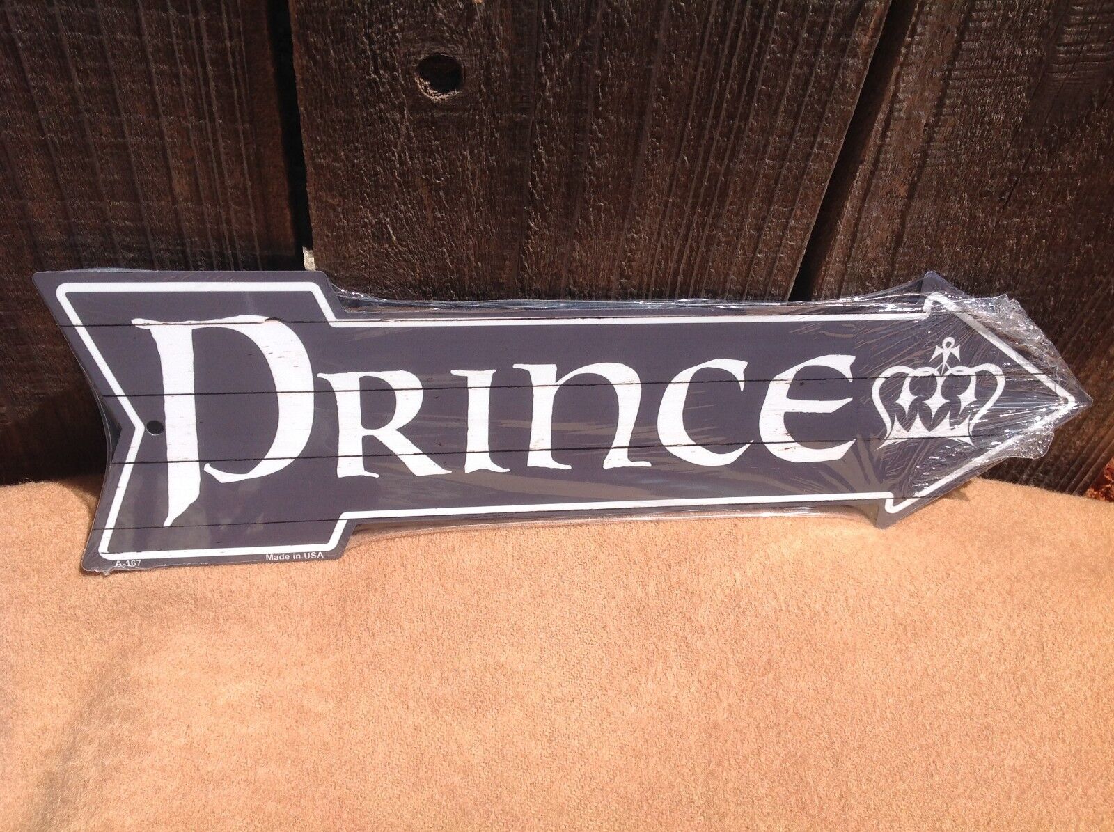 Prince This Way To Arrow Sign Directional Novelty Metal 17" x 5"
